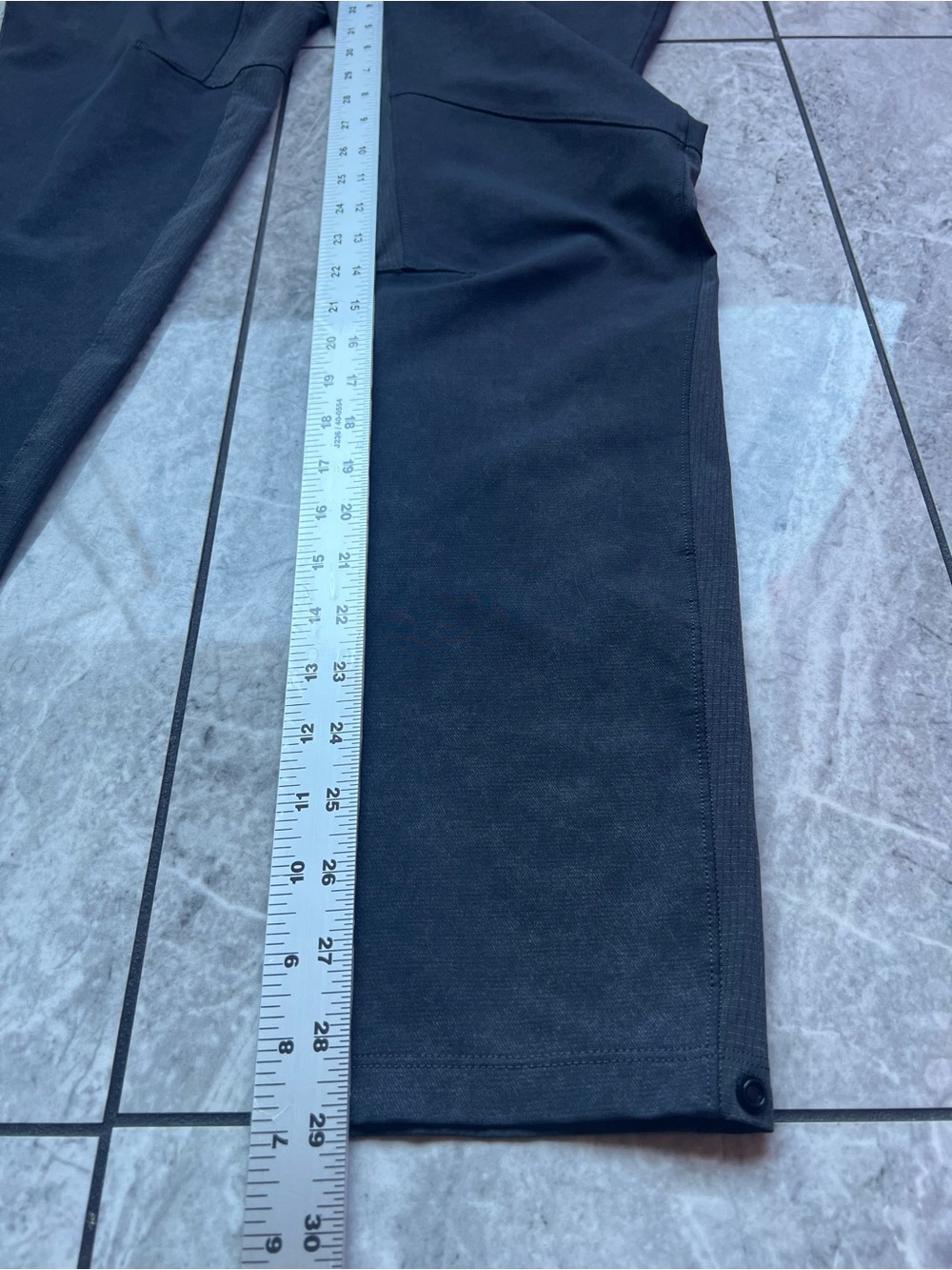 Lululemon Men's Dark Heather Gray Cross Challenger Joggers Performance Wear XS - Picture 14 of 16